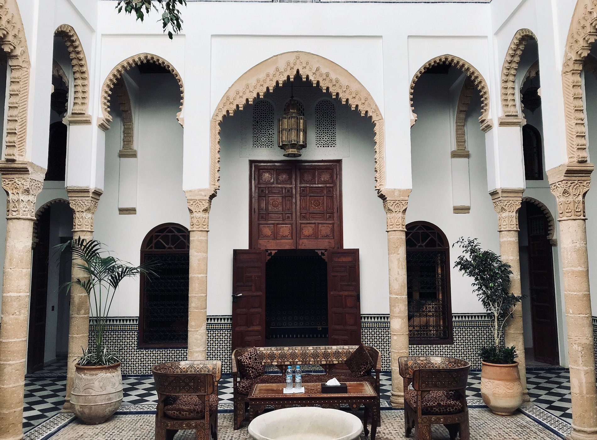 DAR AL MIRAAJ