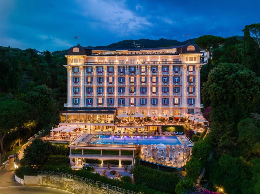 Le Bristol Spa