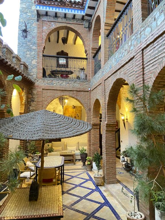 ryad ghrnata