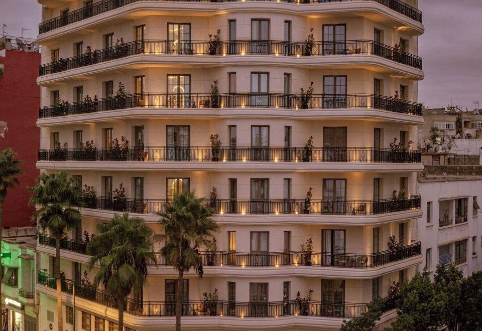 Le Square by Onomo Collection