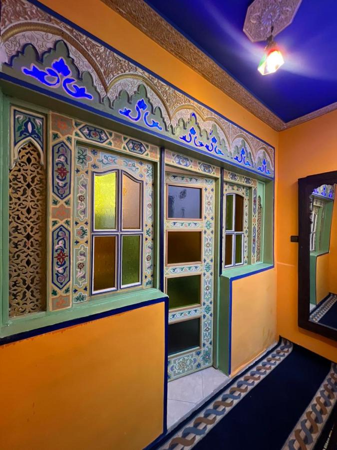 RIAD OYOUNE